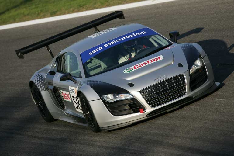 Monza09-R8w